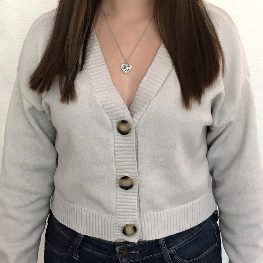 Cropped cardigan